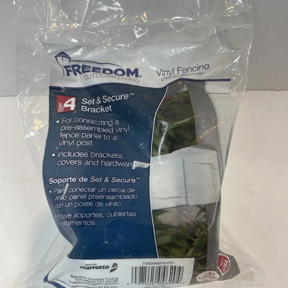 Freedom Outdoor Living Lot Of 2 Vinyl Fencing Set & Secure Brackets White